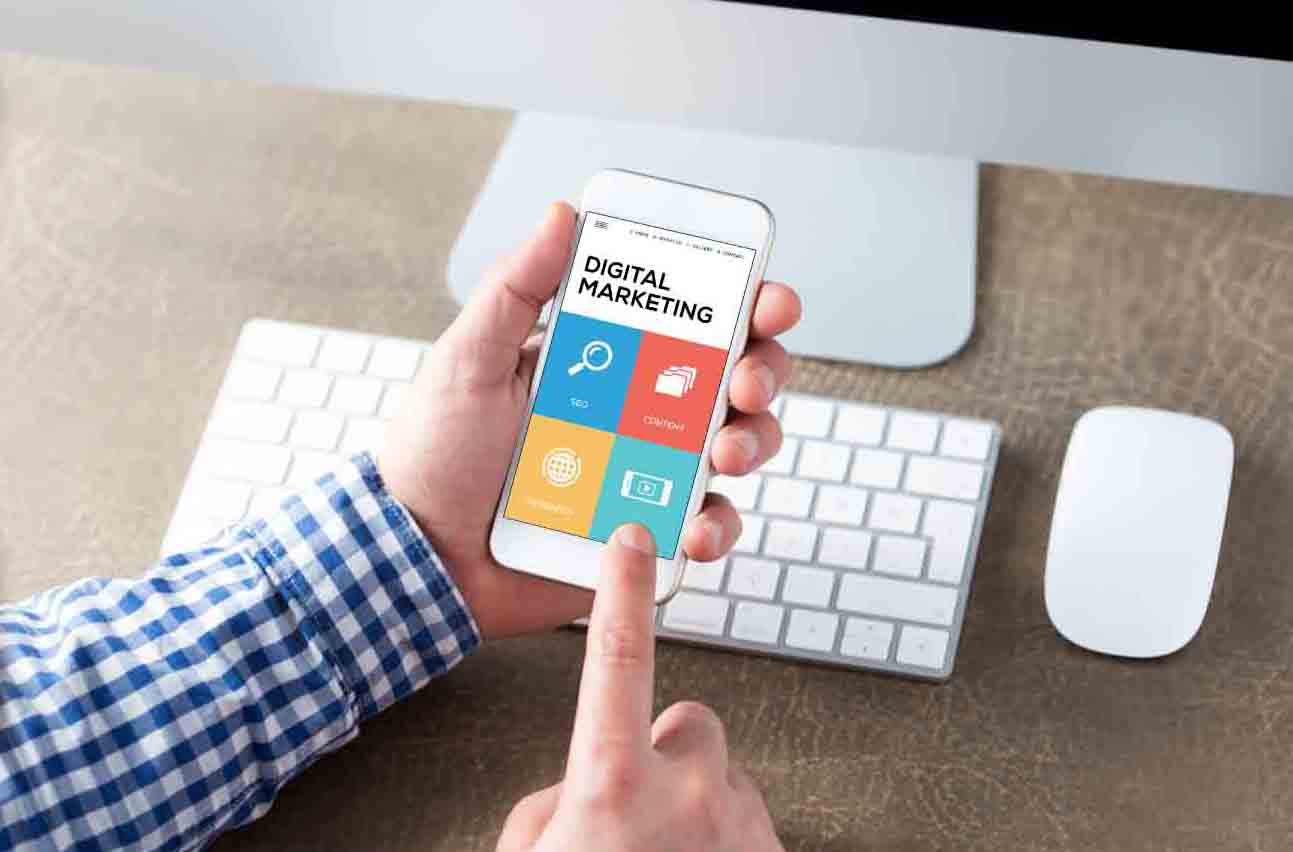 Top Social Media Marketing Trends in Dubai & UAE: Digitball’s 2025 Playbook